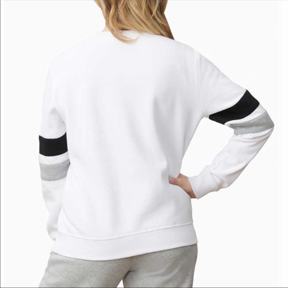 🔥 NWT Fila Crewneck Sweatshirt XXL 2X White Gray - Picture 2 of 2